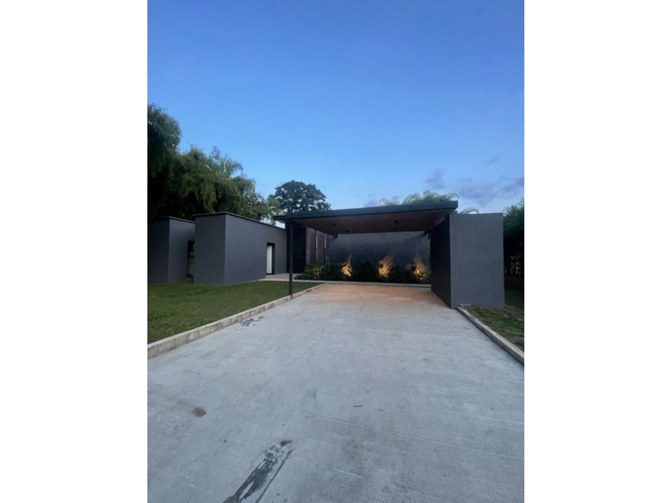 VENDO O RENTO CASA CAMPESTRE EN EL TIGRE PEREIRA