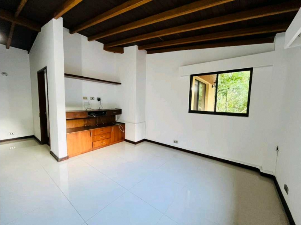 Vendo casa campestre en Envigado- Via la Catedral — foto 2