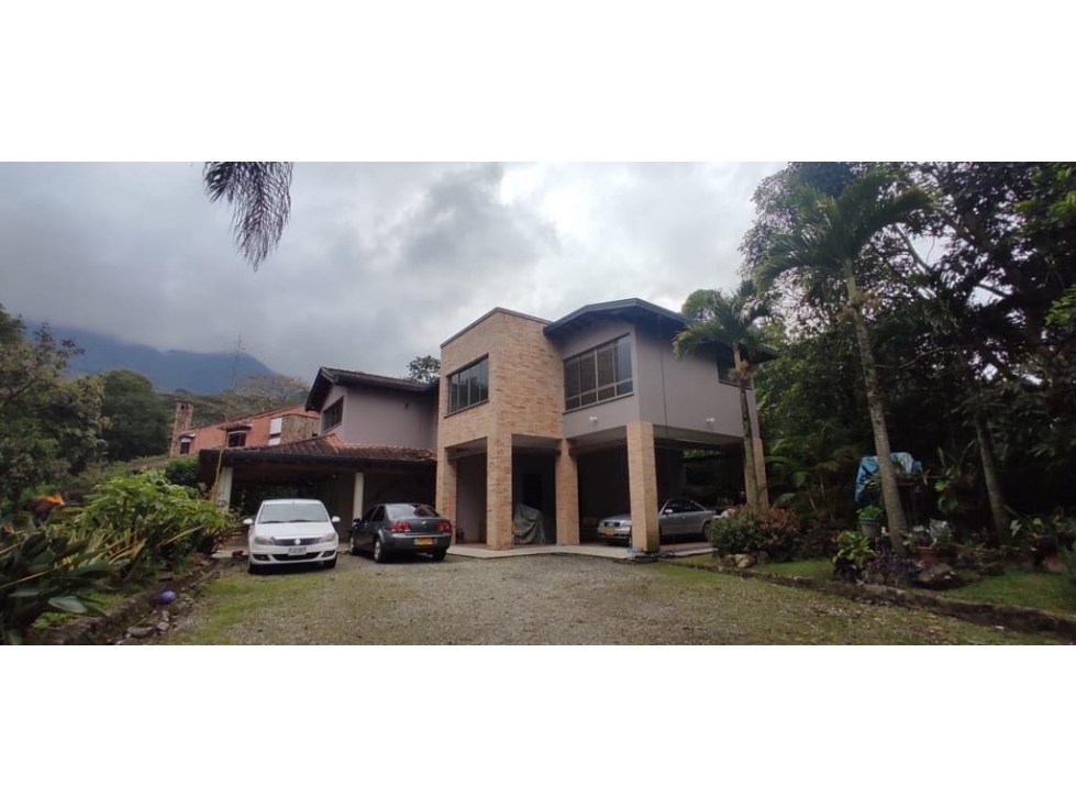 Vendo Casa Campestre en Envigado Escobero parte baja, Independiente — foto 3