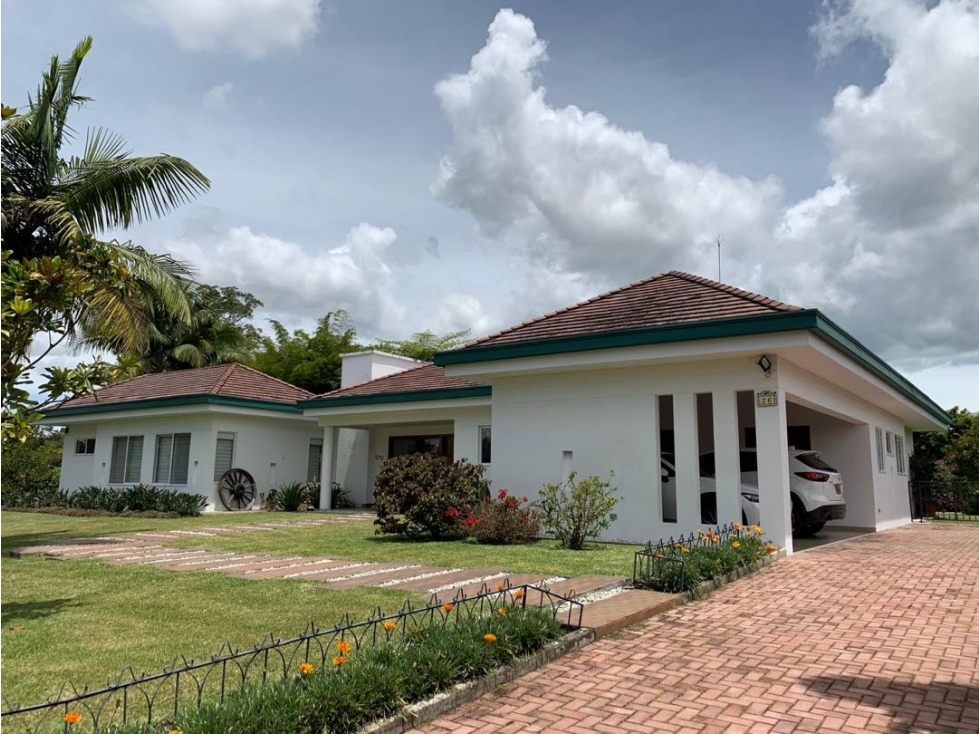 Vendo Casa Campestre en LlanoGrande de un Nivel