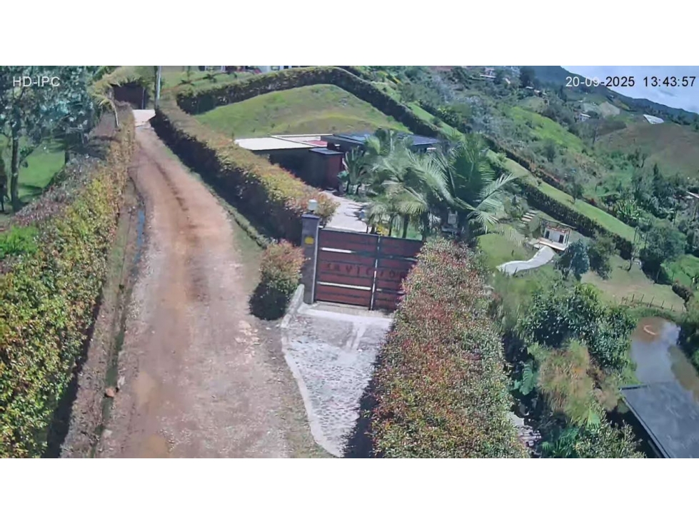 Vendo casa campestre en Marinilla, con lago privado y se recibe — foto 4