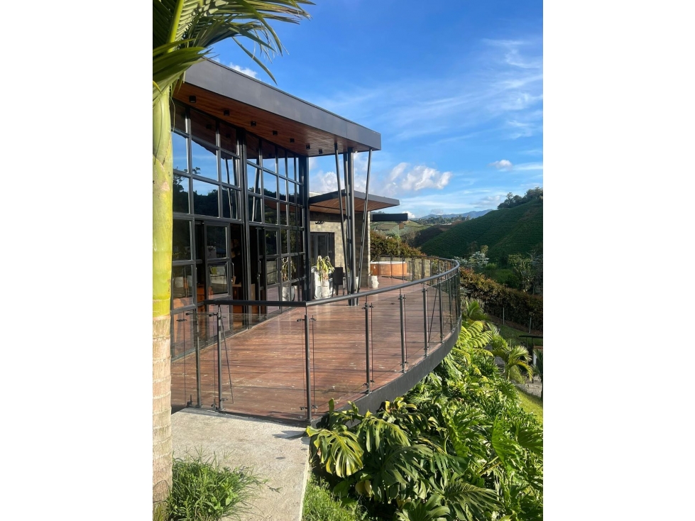 Vendo casa campestre en Marinilla, con lago privado y se recibe — foto 5