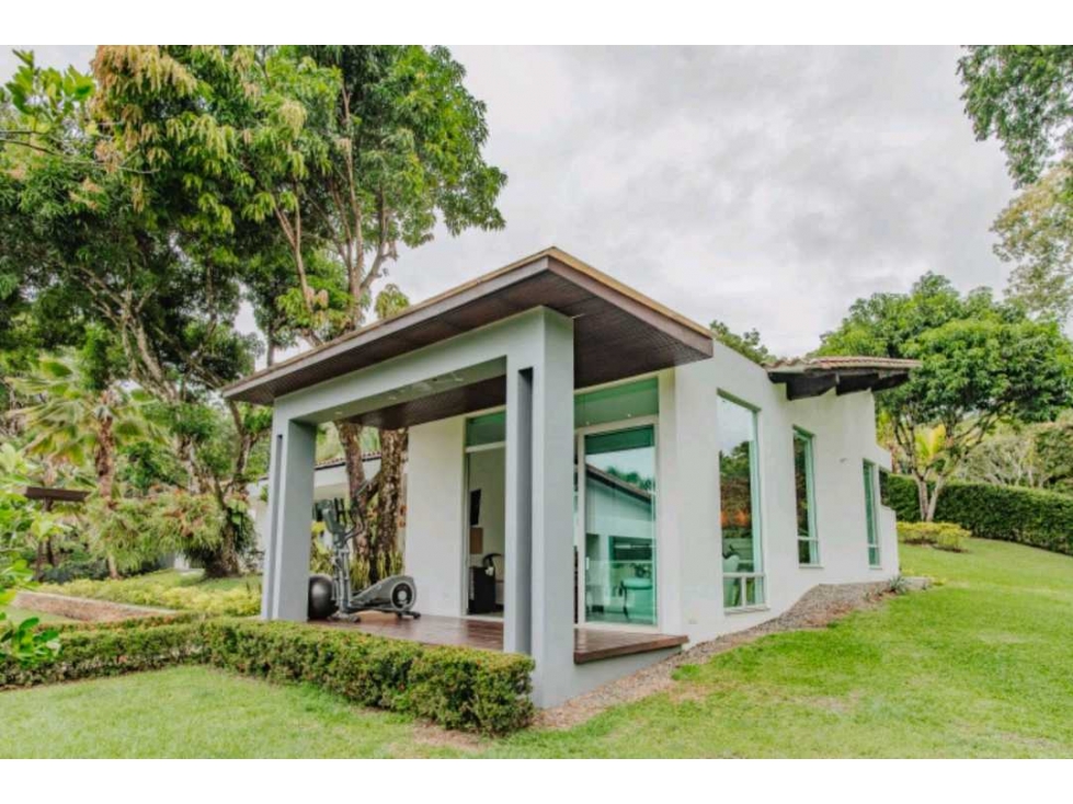 VENDO CASA CAMPESTRE EN SAN JERONIMO ANTIOQUIA COLOMBIA