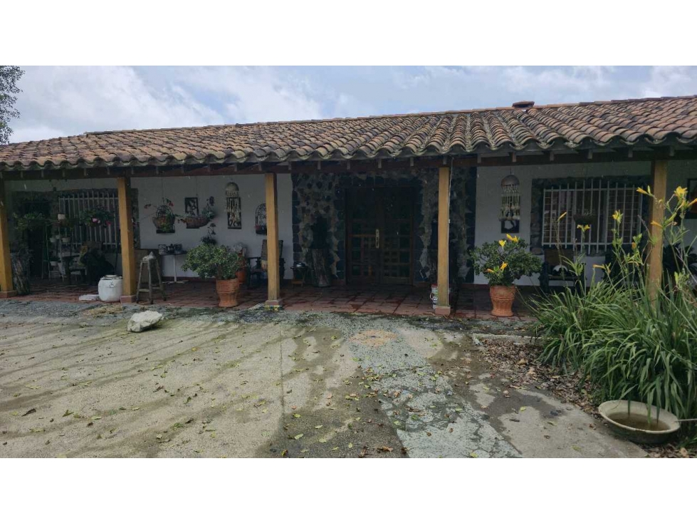 VENDO CASA CAMPESTRE EN SAN PEDRO DE LOS MILAGROS