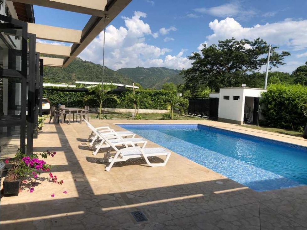 Vendo casa campestre en santa fe de antioquia