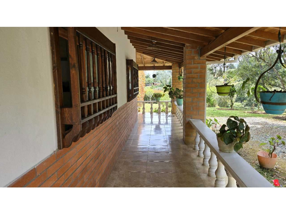 VENDO CASA CAMPESTRE EN SANTA ELENA ANTIOQUIA — foto 2