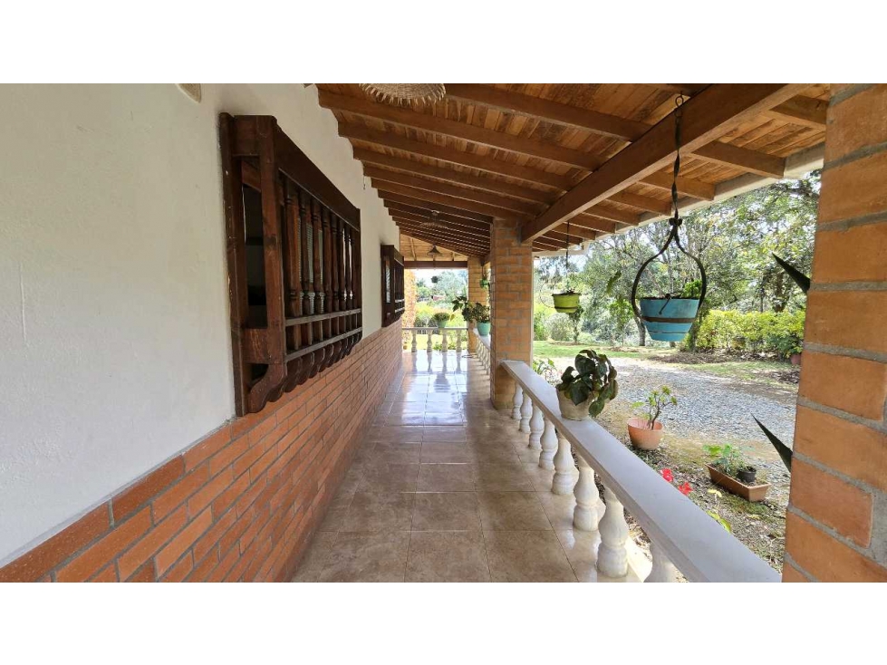 VENDO CASA CAMPESTRE EN SANTA ELENA ANTIOQUIA — foto 3