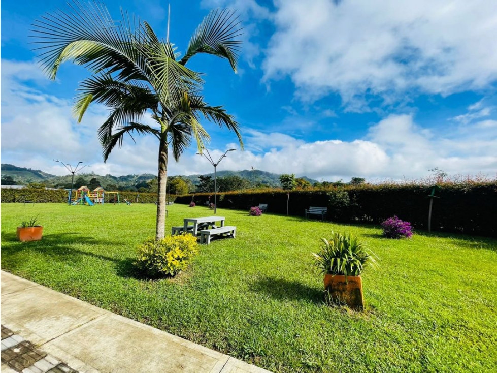 VENDO CASA CAMPESTRE EN UNIDAD ABIERTA - LA CEJA ANTIOQUIA — foto 3