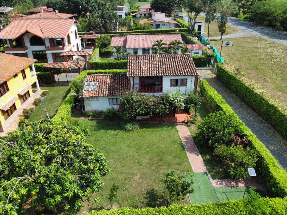 VENDO CASA CAMPESTRE EN VITERBO CALDAS - 2