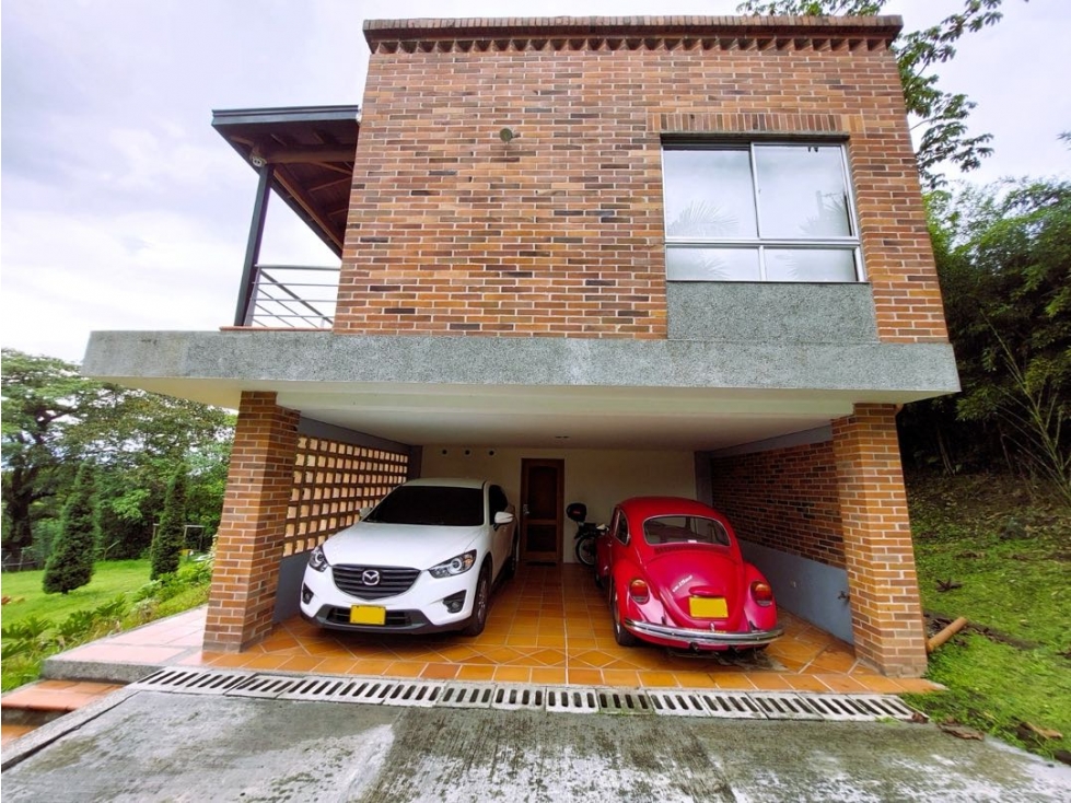 VENDO CASA CAMPESTRE INDEPENDIENTE NO MODERNA LOMA DEL ESCOBERO — foto 2