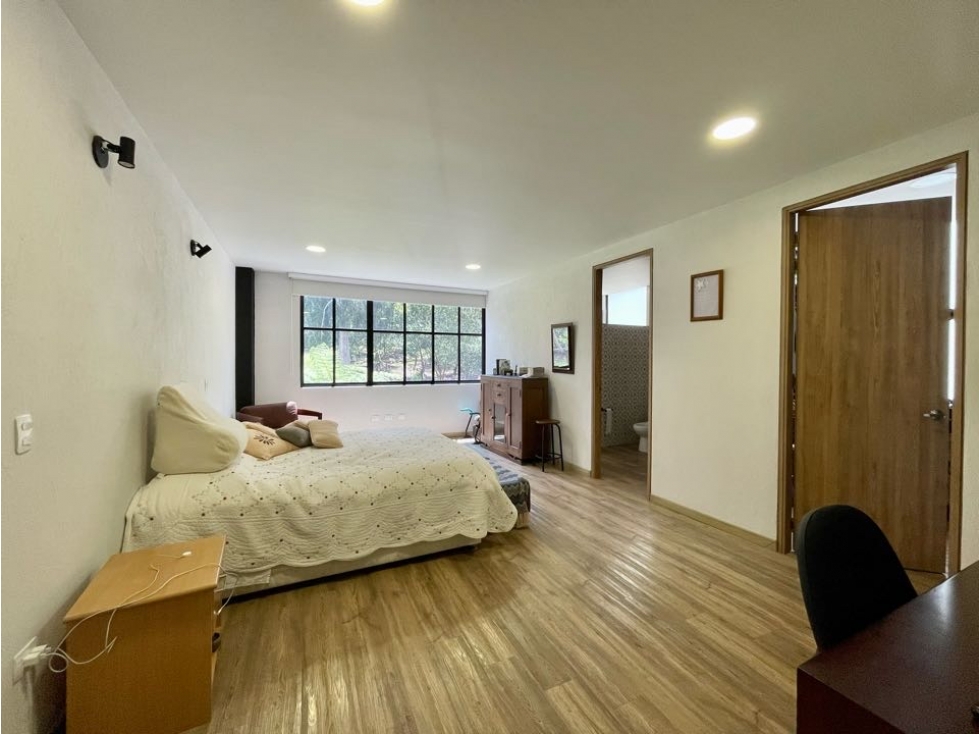 VENDO CASA CAMPESTRE RIONEGRO CABECERAS, MODERNA, 2 NIVELES, 5 ALCOBAS — foto 5