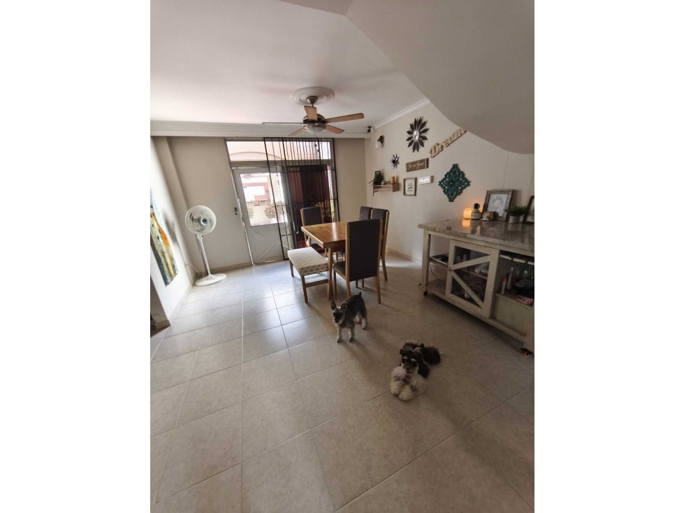 VENDO CASA CASTELLANA HERMOSA — foto 2