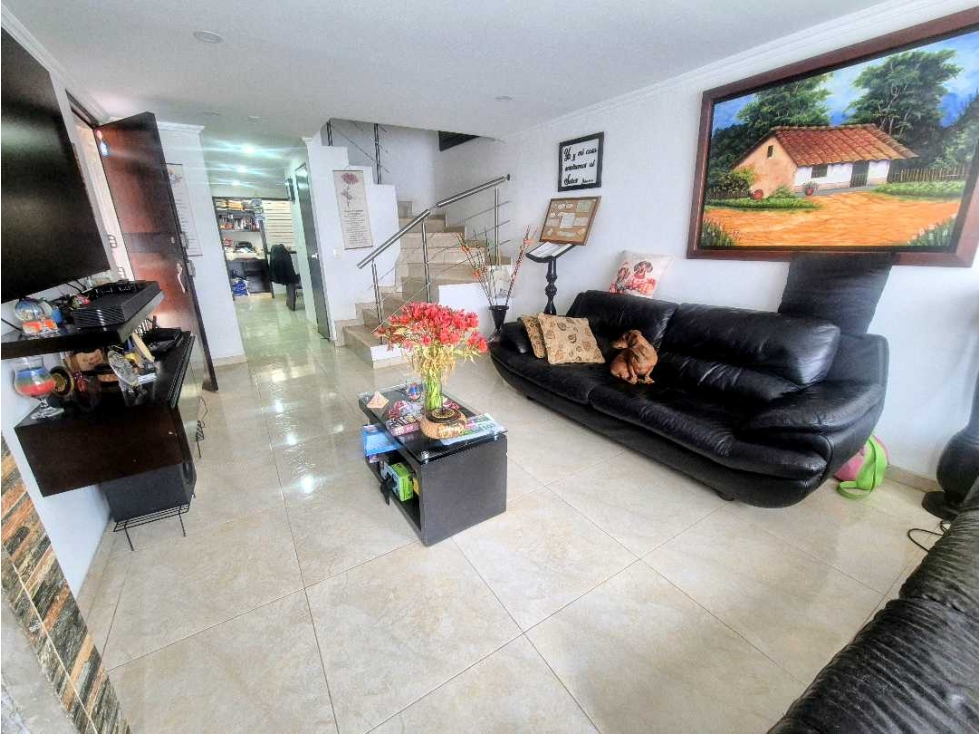 VENDO CASA CEDRITOS — foto 3