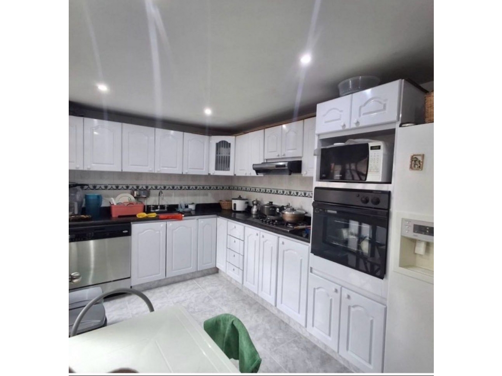 VENDO CASA CHIA RIO FRIO 162mts — foto 3