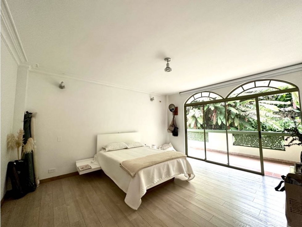 VENDO CASA CLÁSICA EN EXCELENTE ESTADO ESPACIOS AMPLIOS UNIDAD CERRADA — foto 4