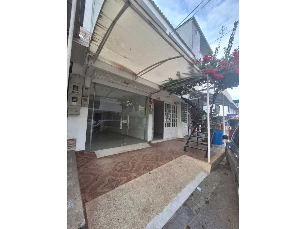 Vendo Casa Comercial, av Principal Barrio La Rosita Villavicencio - 6