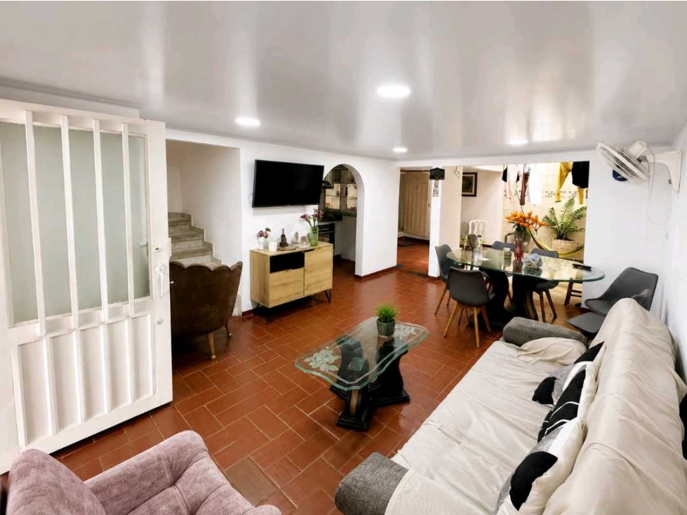 Vendo casa comercial Barrio Canaima — foto 5