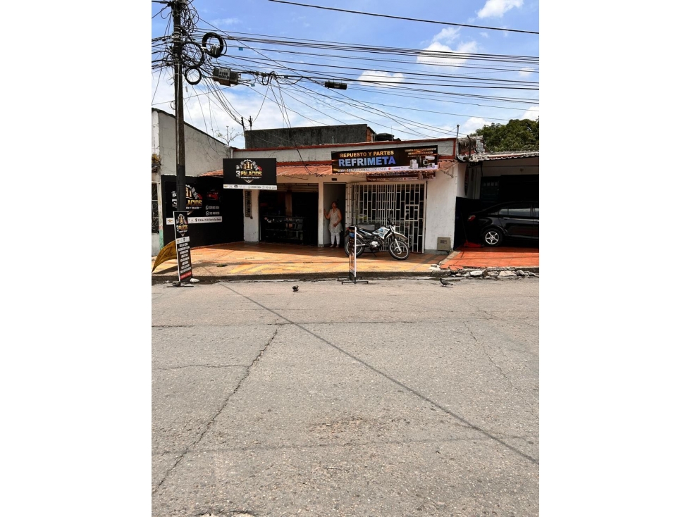 Vendo casa comercial barrio San Benito Villavicencio