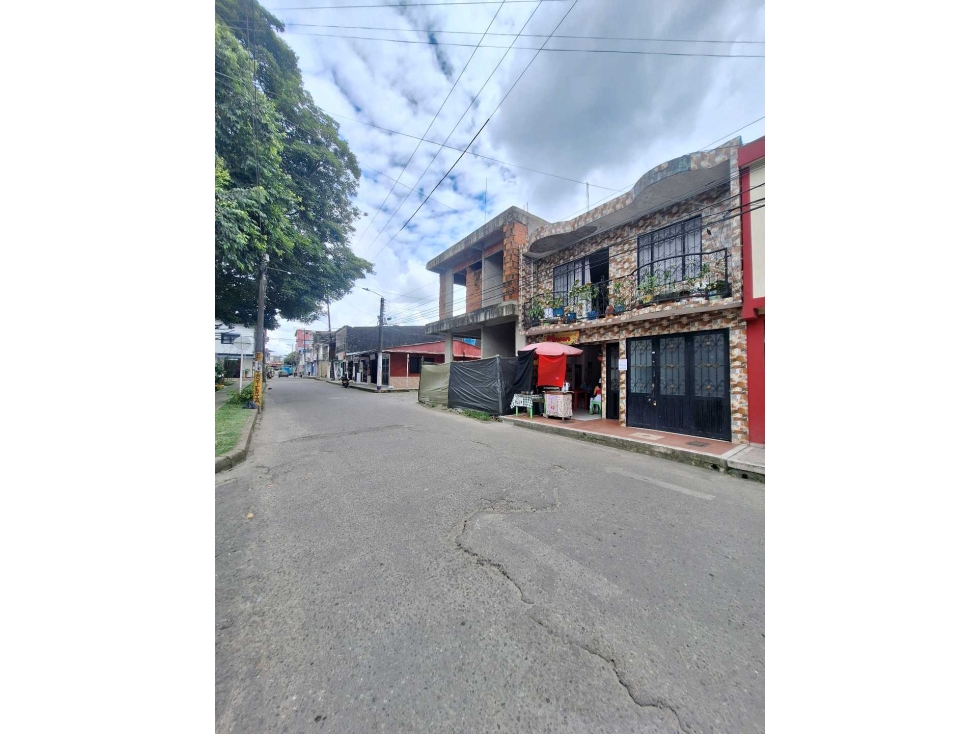 Vendo casa comercial Barrio Villa Amelida Villavicencio - 1