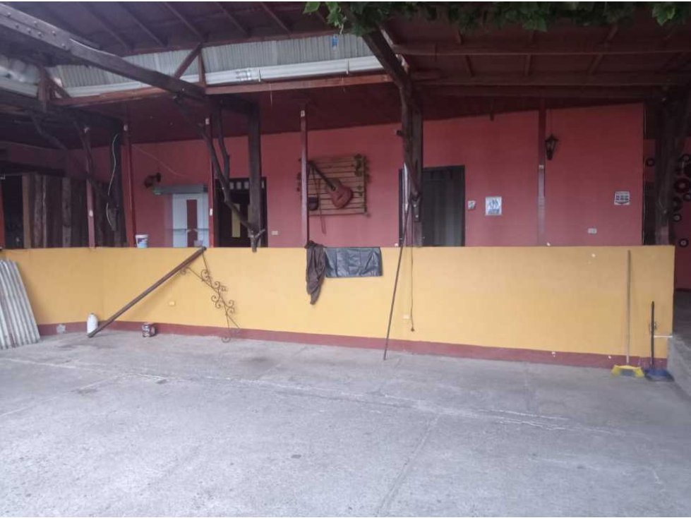 Vendo casa comercial con lote sobre vía principal la Florida — foto 2