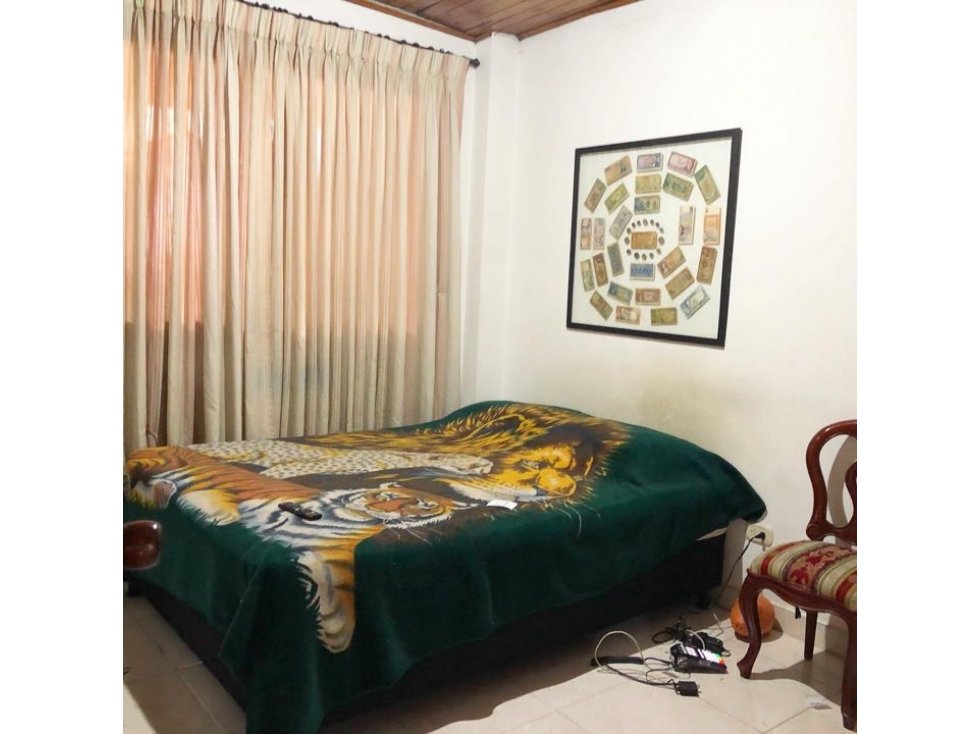 VENDO CASA COMERCIAL EN EL CENTRO PEREIRA - 5
