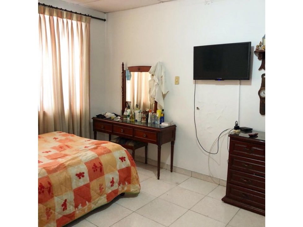 VENDO CASA COMERCIAL EN EL CENTRO PEREIRA - 6