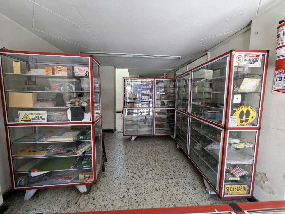 VENDO CASA COMERCIAL SOBRE LA KRA 24 CON 3RA BOGOTA — foto 4