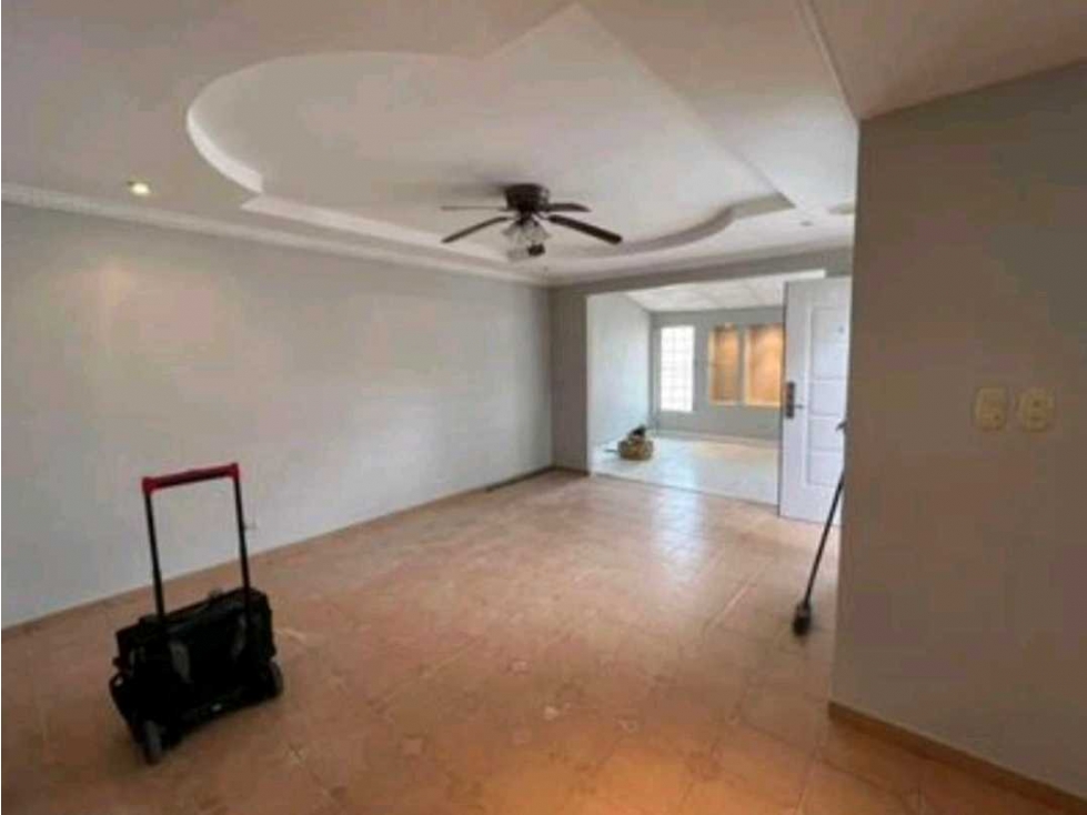 VENDO CASA CON APTO DE ALQUILER IDEAL PARA INVERSION TODOS OCUPADOS. — foto 3