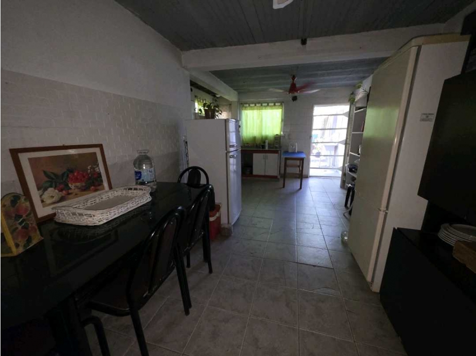Vendo Casa con amplio patio en Concepción del Uruguay, Entre Ríos — foto 2