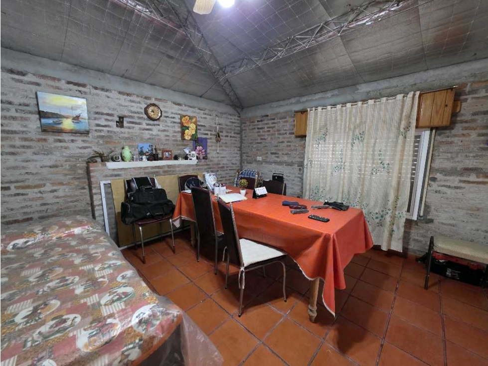 Vendo Casa con amplio terreno en Herrera, Entre Ríos. - 3