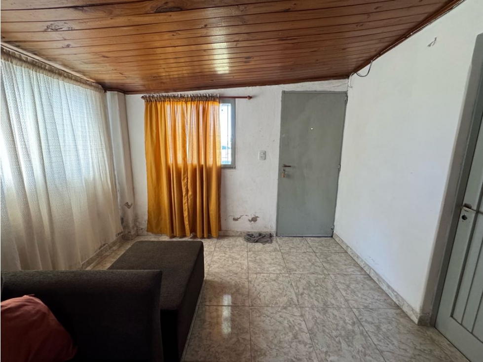 Vendo Casa con Amplio Terreno en Concepción del Uruguay, Entre Ríos — foto 6