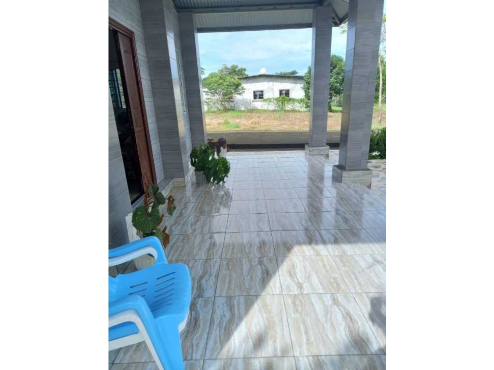 VENDO CASA CON DERECHO POSESORIO GUALACA - 3