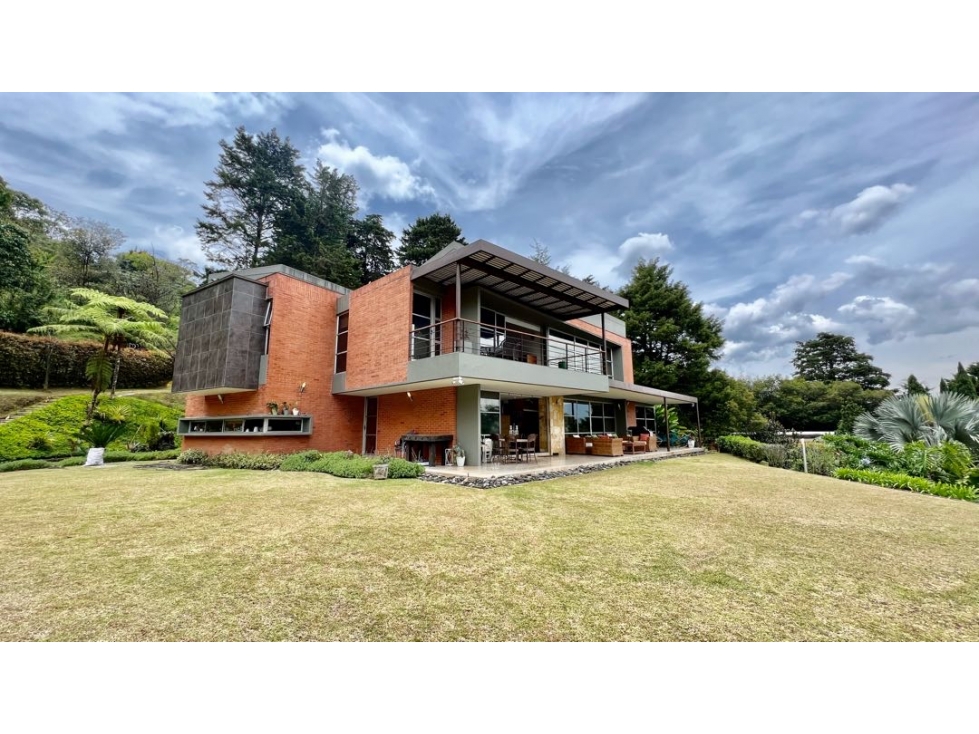 VENDO CASA CON HERMOSA VISTA EN RESERVA DEL TESORO POBLADO — foto 3