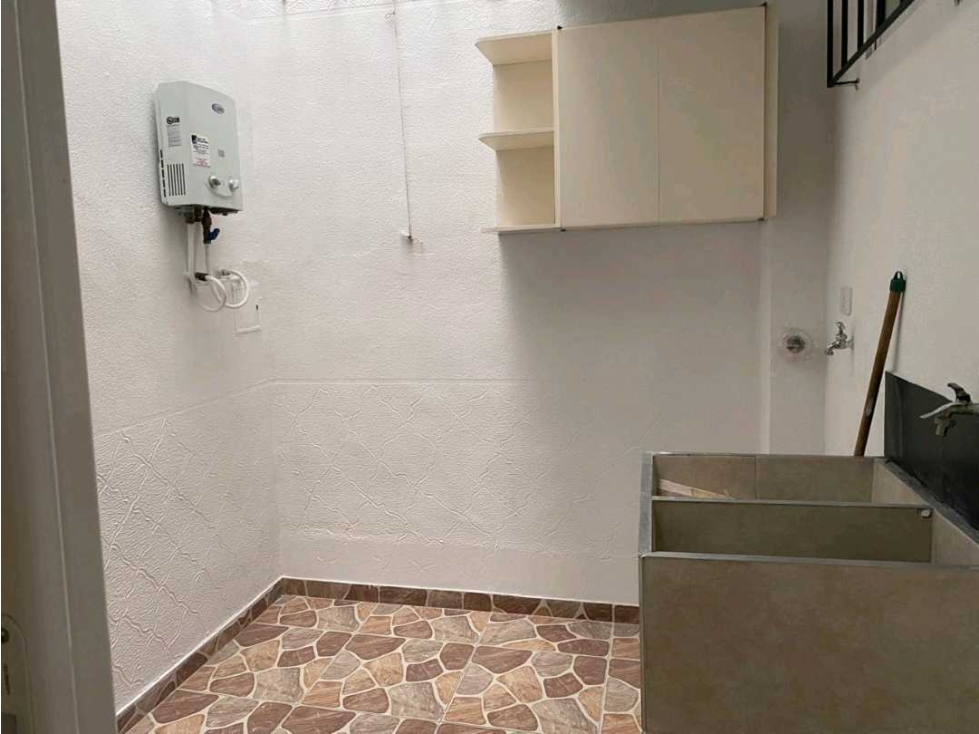 VENDO CASA ESQUINERA EN SAN LUIS CON RENTA PEREIRA — foto 5