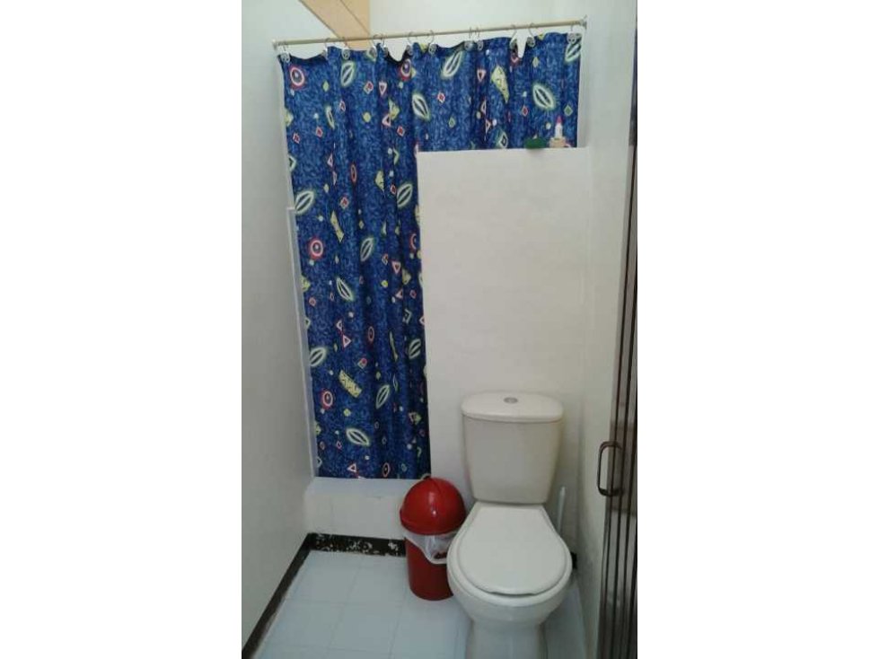 VENDO CASA CON UN APARTAMENTO INDEPENDIENTE — foto 4