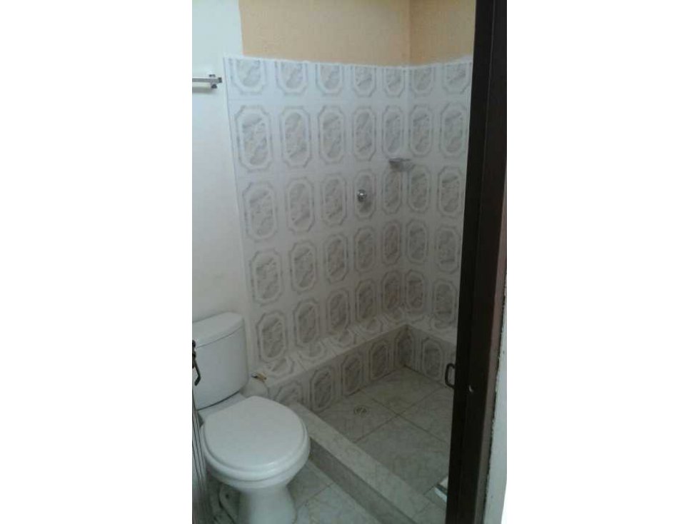 VENDO CASA CON UN APARTAMENTO INDEPENDIENTE — foto 6