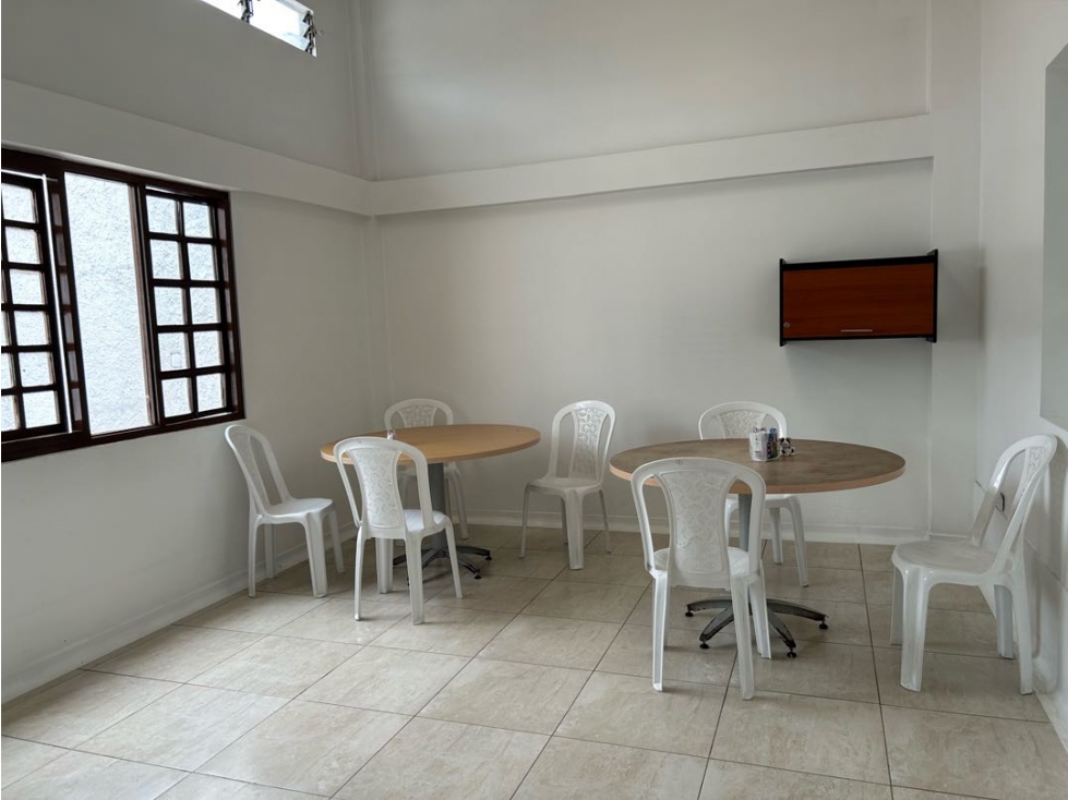 VENDO CASA CON USO COMERCIAL (IPS) EN SAN JOSÉ DE BAVARIA — foto 4