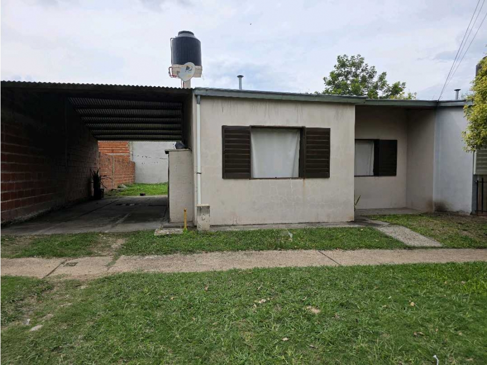 Vendo Casa Concepción del Uruguay, Entre Ríos — foto 2
