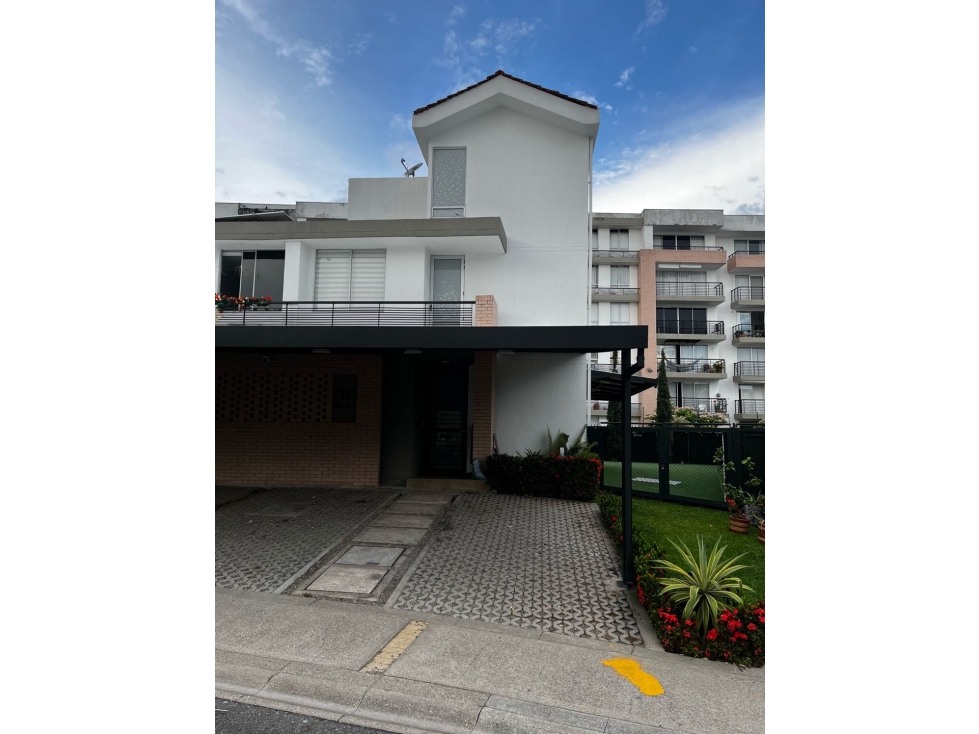 Vendo casa conjunto Canaguay Hacienda Rosa Blanca Villavicencio