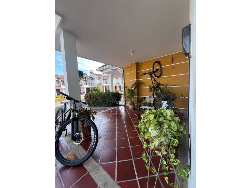 Vendo casa conjunto Cerrado Cerro Campestre Alto Villavicencio — foto 2