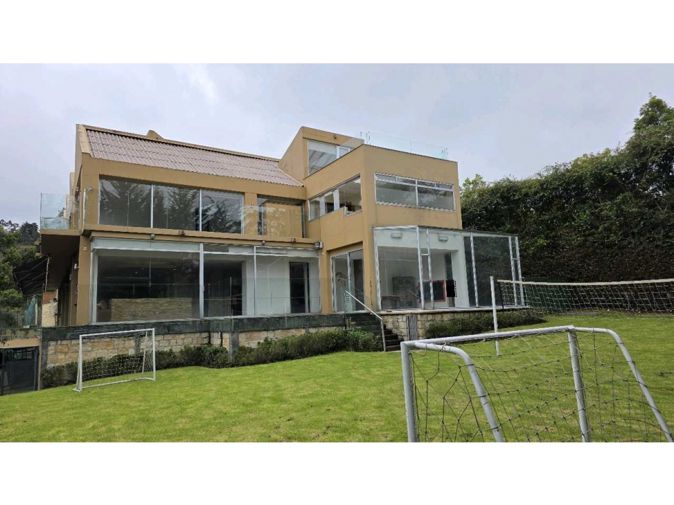VENDO CASA CONJUNTO CERRADO EN LA CALERA (IC*)