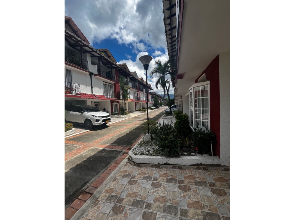 Vendo casa conjunto Los Tulipanes Villavicencio — foto 2