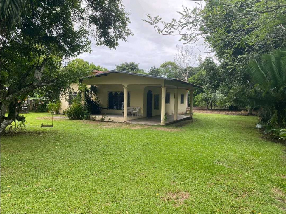 VENDO CASA DE 2400mts 3hab Boqueron - 4