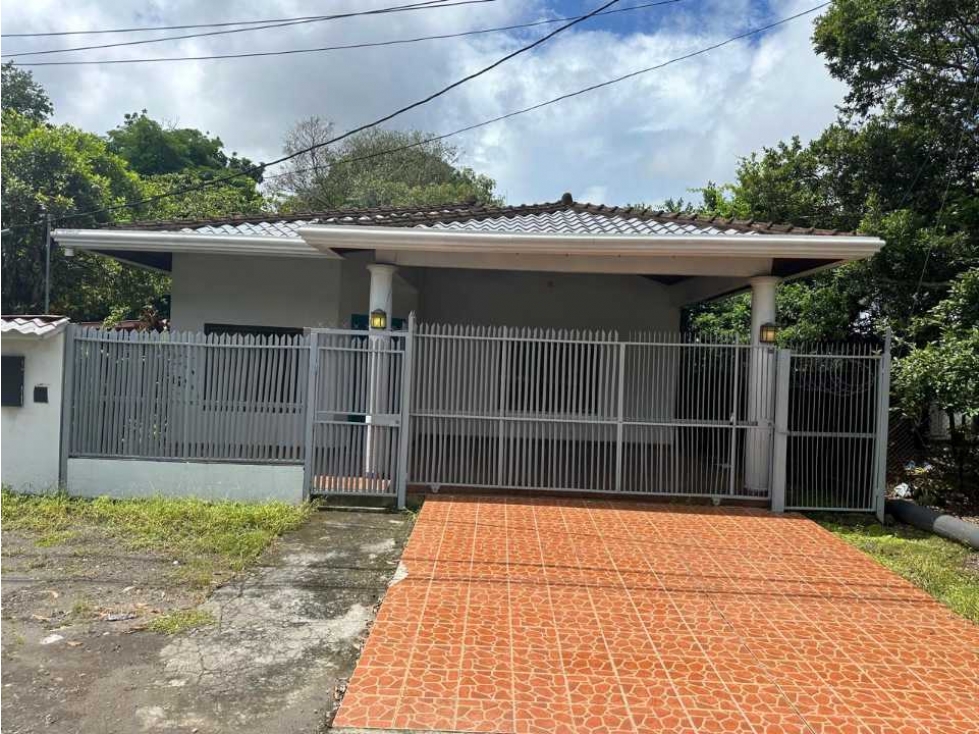 VENDO CASA DE 247MTS EN DAVID