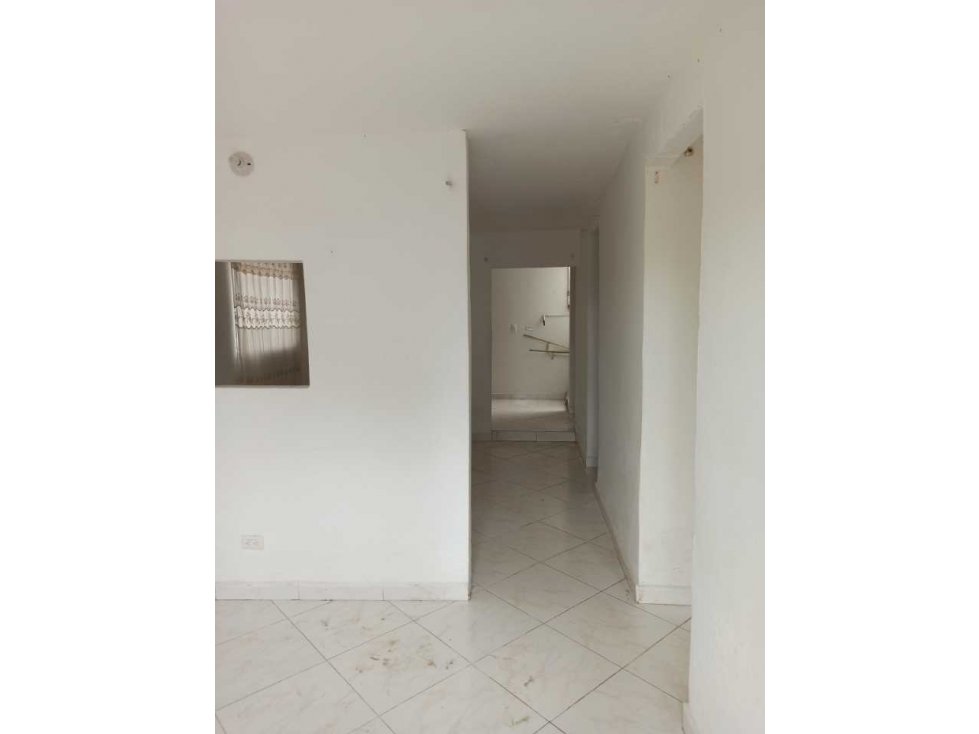 Casa en Versalles Antioquia 2 niveles en esquina con 5 alcobas — foto 3