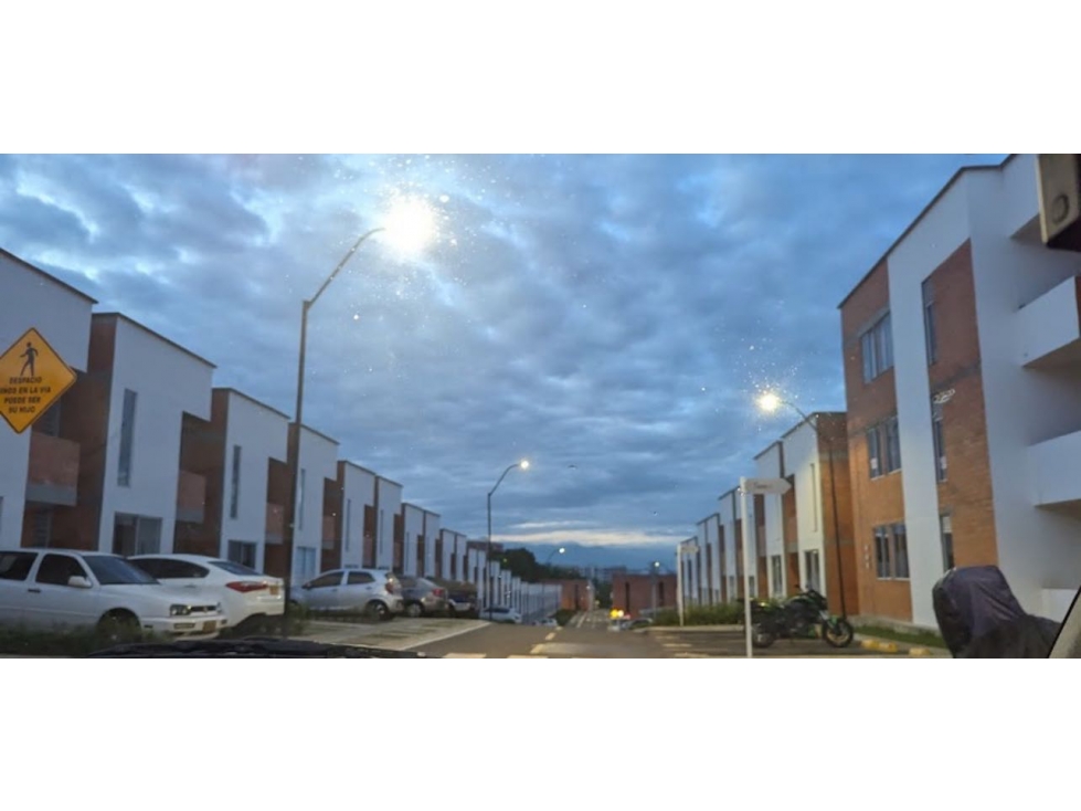 Vendo casa de 2 pisos en Galicia Pereira — foto 3