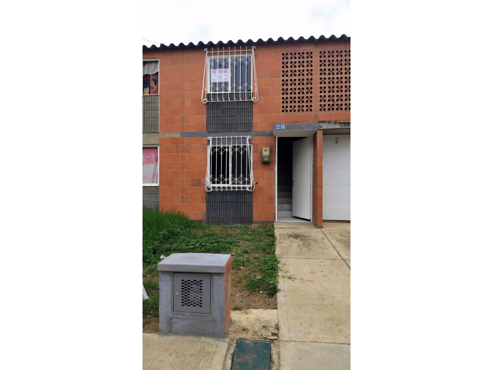 Vendo Casa de 2 pisos Paisaje de las flores — foto 3