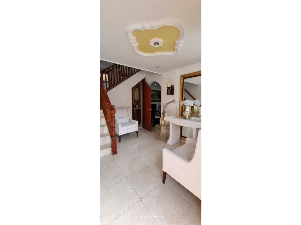Vendo casa de 3 alcobas en Barrio Calasanz, Medellin — foto 3