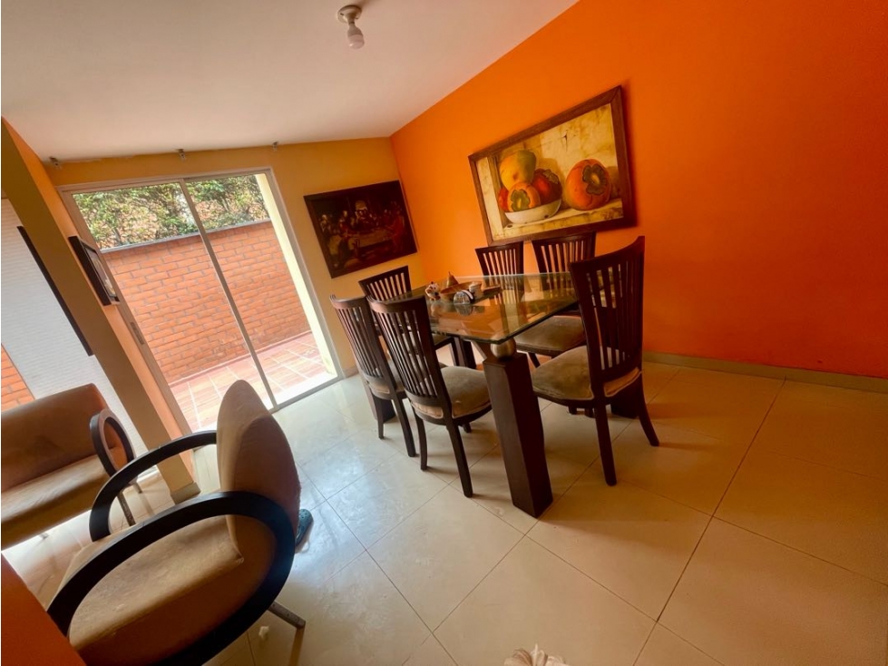 VENDO CASA DE 3 PISOS EN SENDEROS DE EUCALIPTO — foto 3