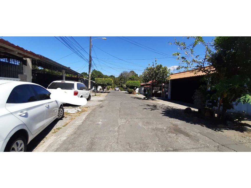 VENDO CASA DE 4HAB A SOLO 4MINUTOS AEROPUERTO en OFERTA — foto 4